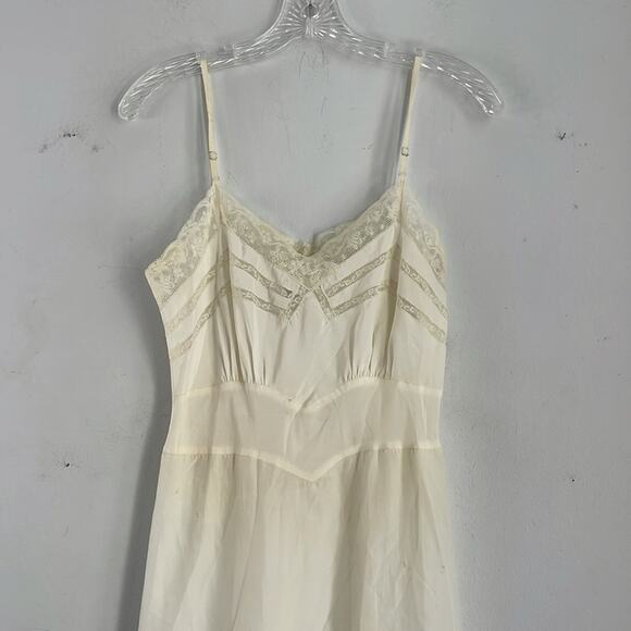 Vintage 50's Barbizon lace detailed long maxi full length slip nightgown dress - Picture 2 of 11